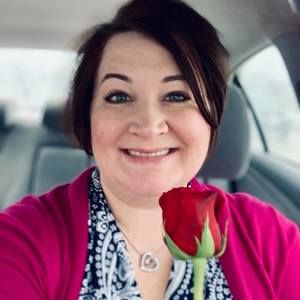 Meet your Posher, Caitlin